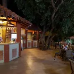 Szálloda Incekum West 4*