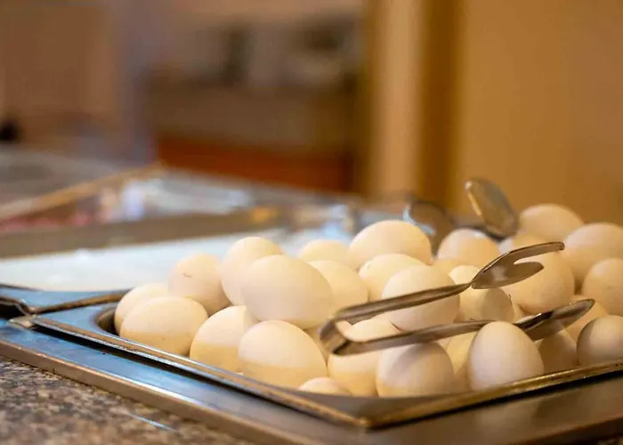 ホテル Incekum West 4*